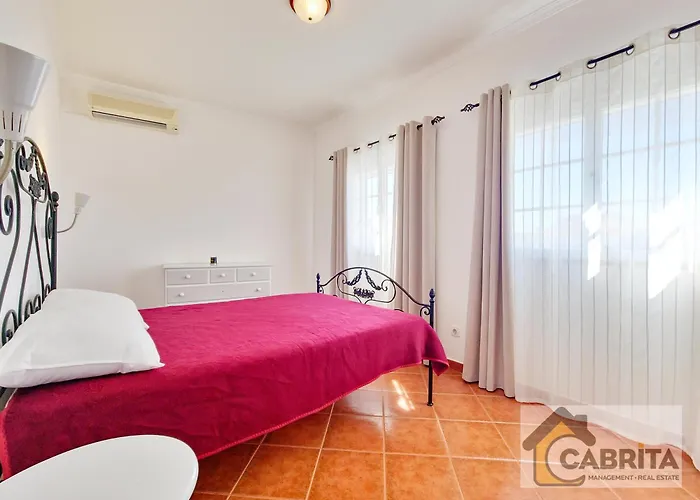 Casa Dos Amores Perfeitos T2 By Yha